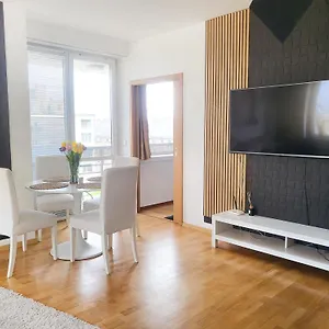 - Duna Part Apartament